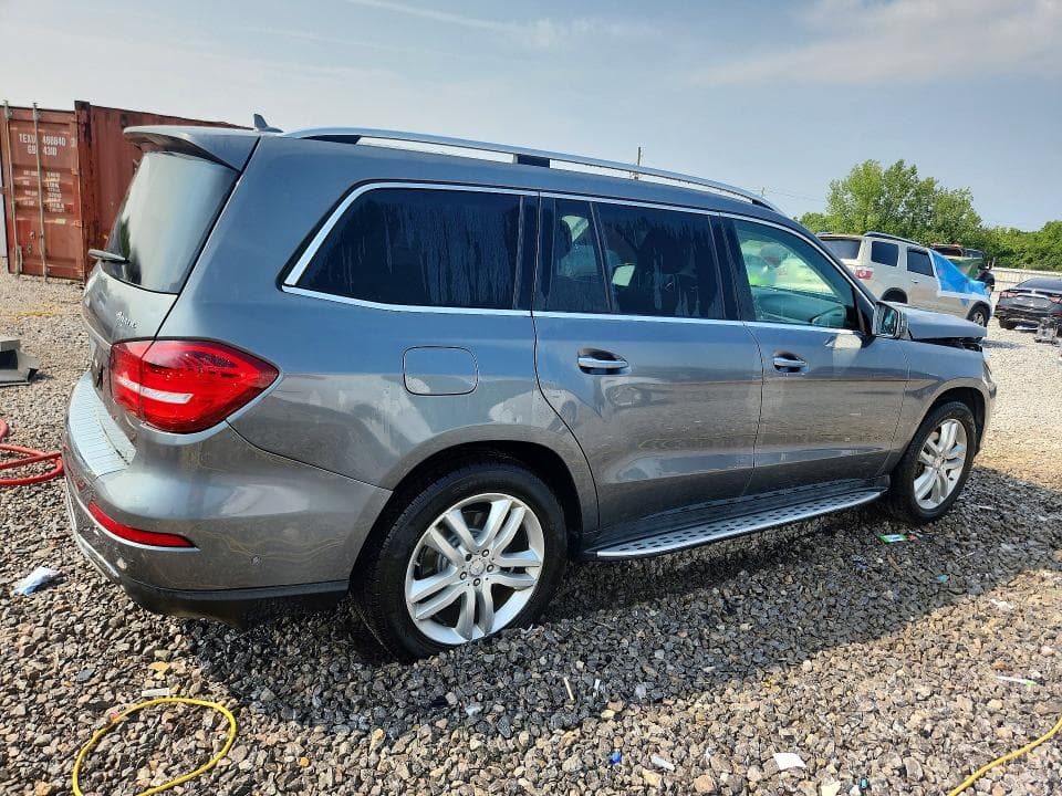 2017 MERCEDES-BENZ GLS 450 4MATIC 3