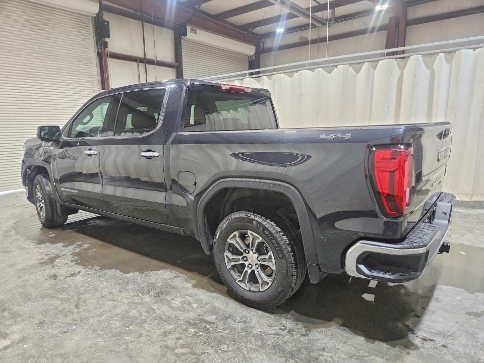 2026 GMC SIERRA K1500 SLT 2