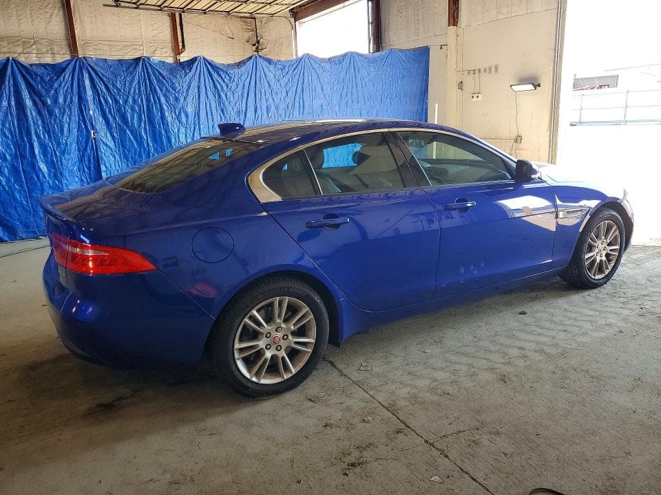 2017 JAGUAR XE PREMIUM 3