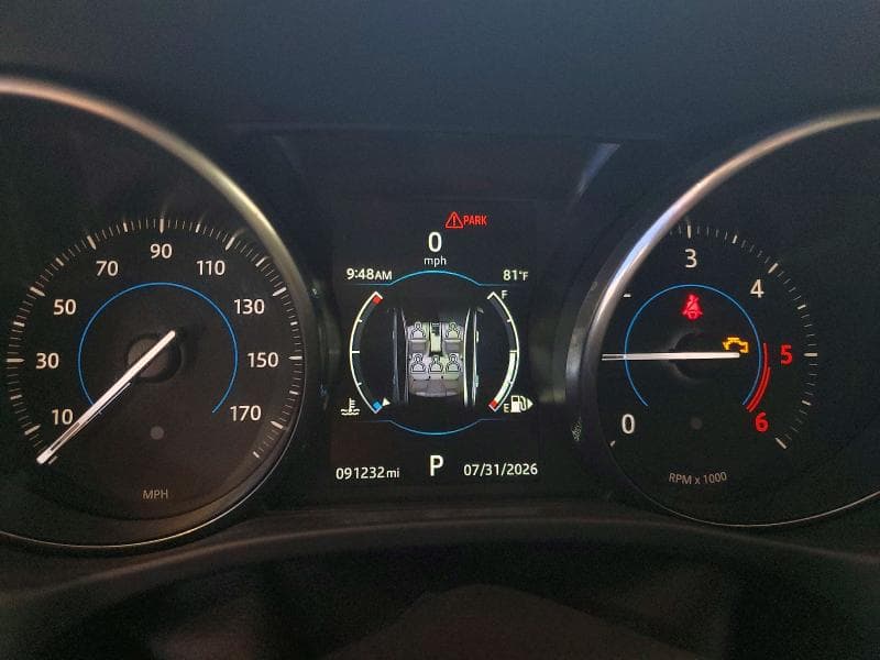 2017 JAGUAR XE PREMIUM 9