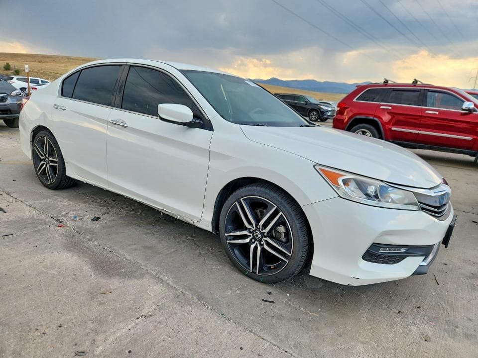 2017 HONDA ACCORD SPORT 4