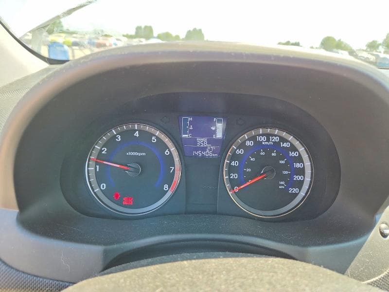 2017 HYUNDAI ACCENT SE 9