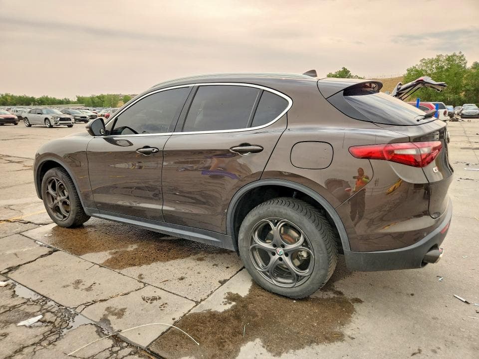 2018 ALFA ROMEO STELVIO 2