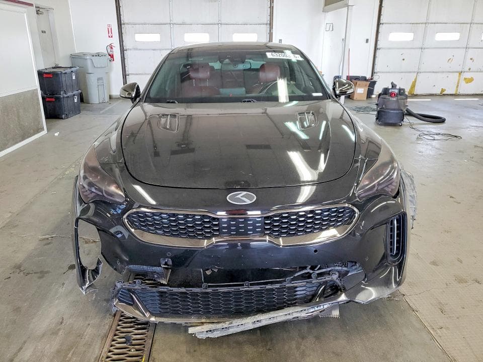 2018 KIA STINGER GT2 5