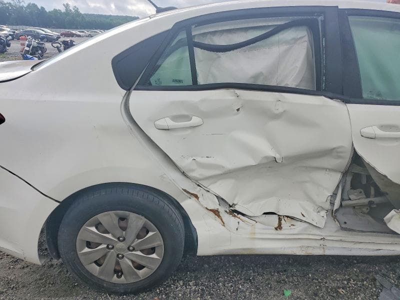 2018 KIA RIO S 10