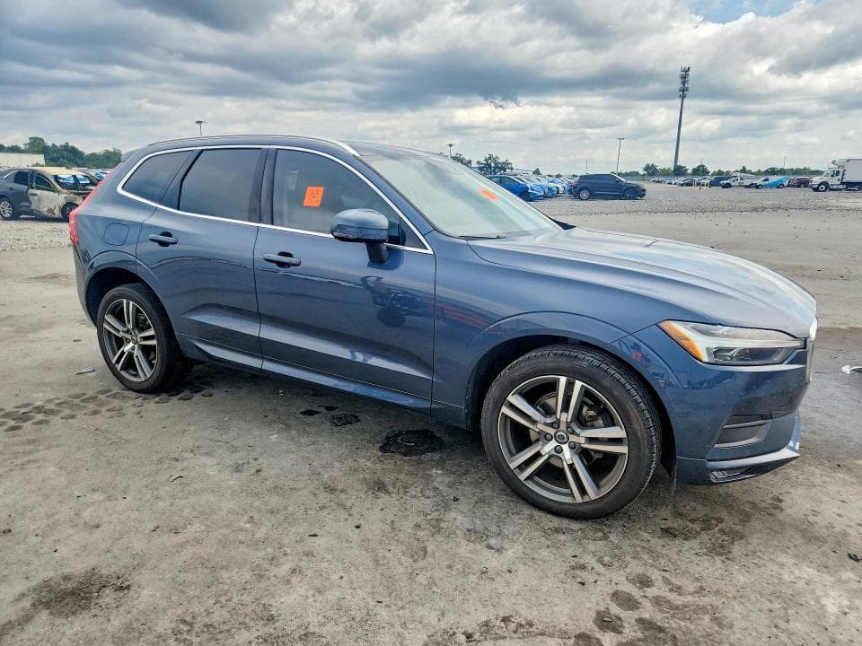 2021 VOLVO XC60 T5 MOMENTUM 4