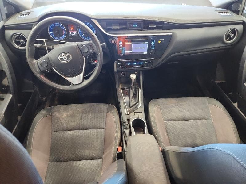 2017 TOYOTA COROLLA LE 8