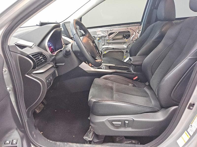 2024 MITSUBISHI ECLIPSE CROSS SE 7