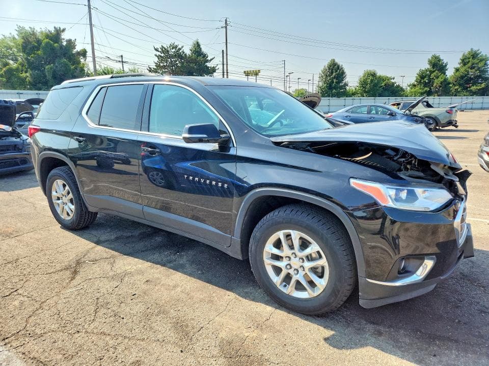 2018 CHEVROLET TRAVERSE LT 4