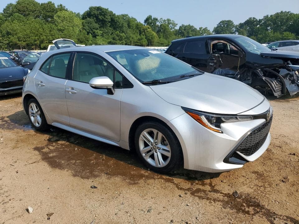 2021 TOYOTA COROLLA HATCHBACK SE 4