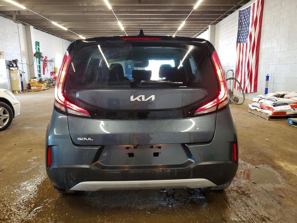 2025 KIA SOUL LX 6