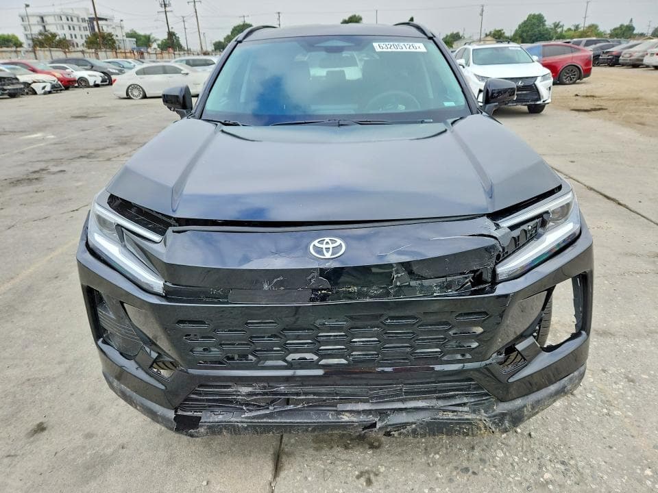 2026 TOYOTA RAV4 XLE PREMIUM 5