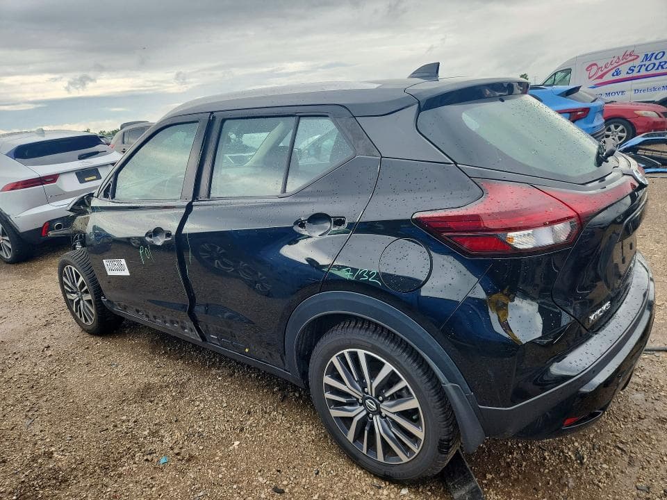 2021 NISSAN KICKS SV 2