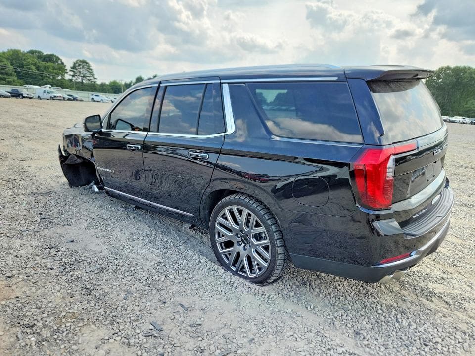 2025 GMC YUKON DENALI ULTIMATE 2