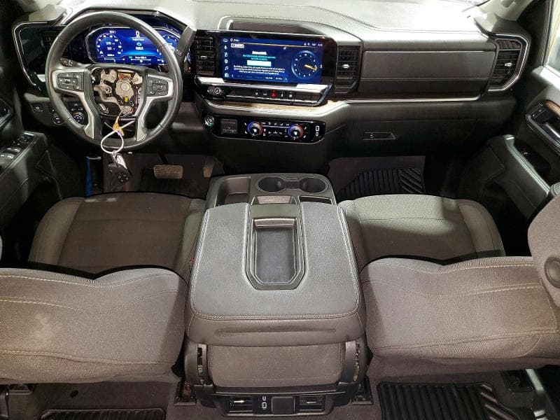 2025 CHEVROLET SILVERADO K2500 HEAVY DUTY LT 8