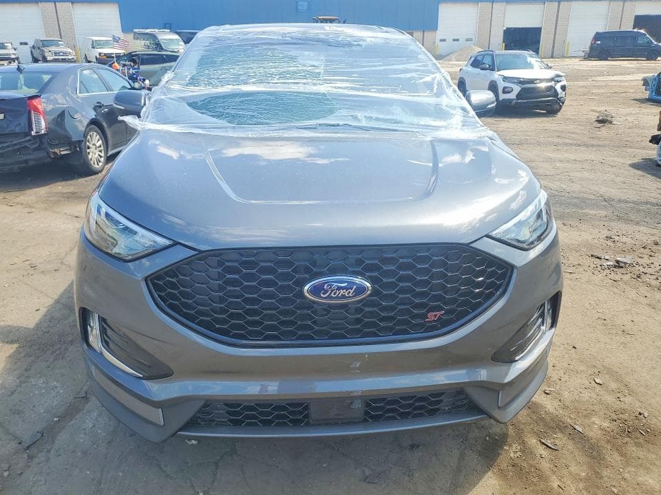 2022 FORD EDGE ST 5