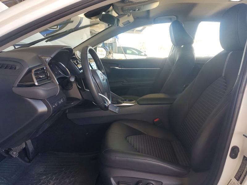 2019 TOYOTA CAMRY SE 7