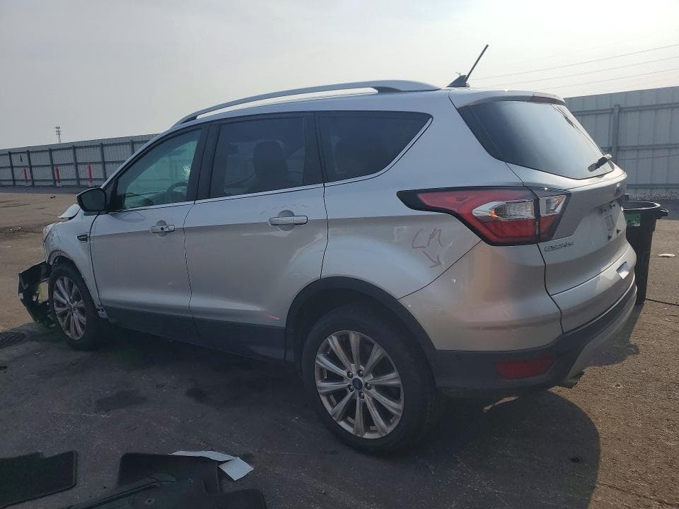 2018 FORD ESCAPE TITANIUM 2
