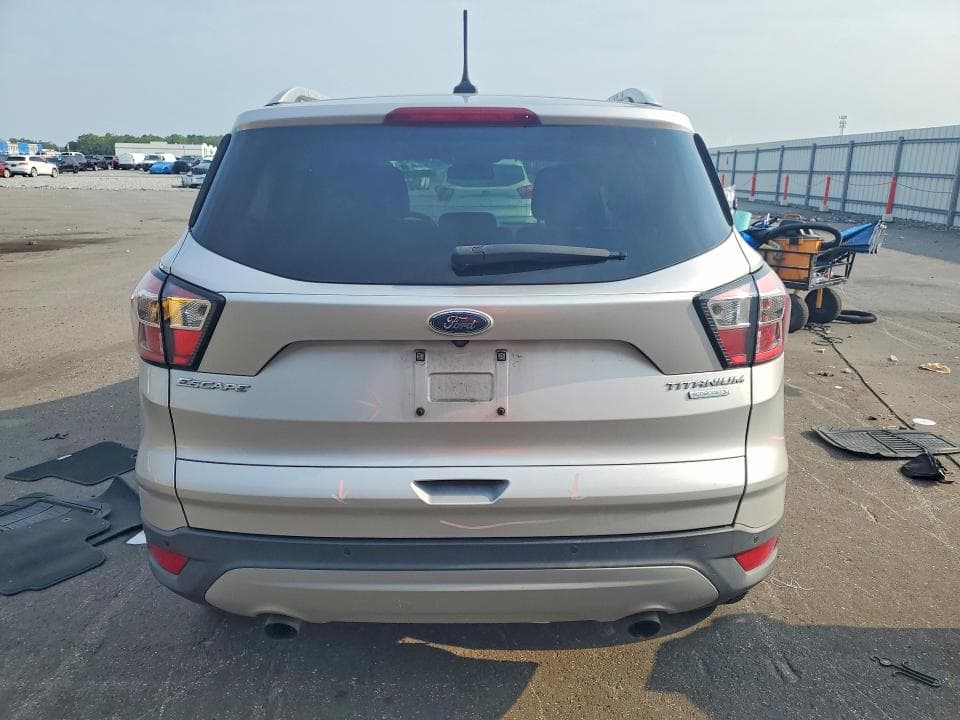 2018 FORD ESCAPE TITANIUM 6
