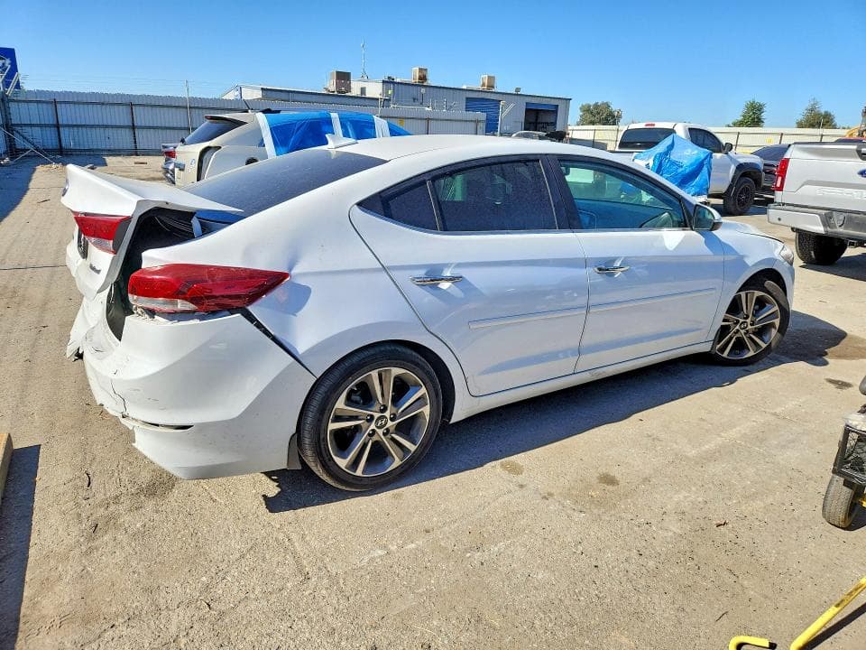 2017 HYUNDAI ELANTRA LIMITED 3