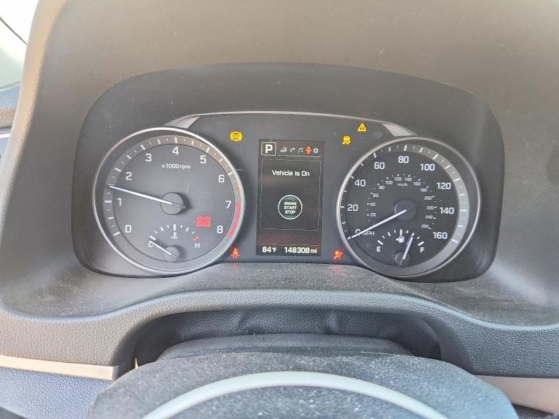 2017 HYUNDAI ELANTRA LIMITED 9