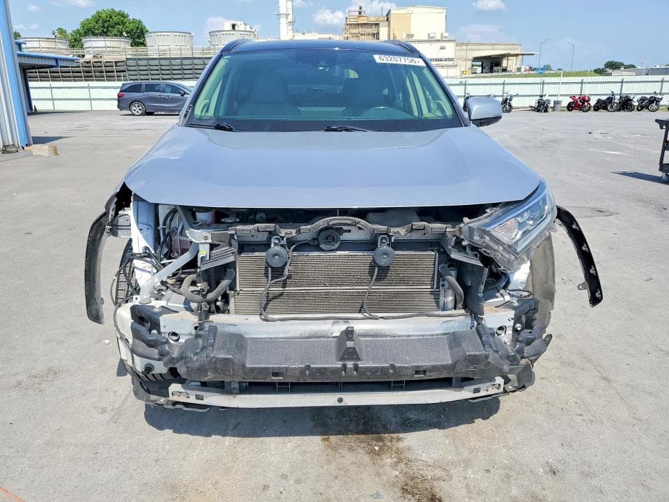 2019 TOYOTA RAV4 LIMITED 5