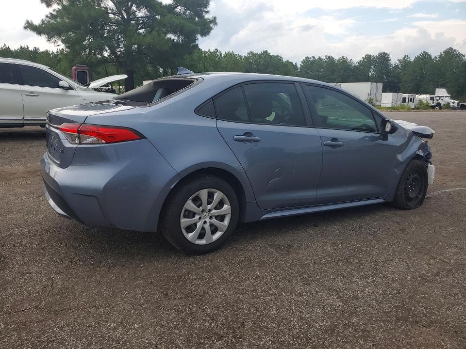 2022 TOYOTA COROLLA LE 3