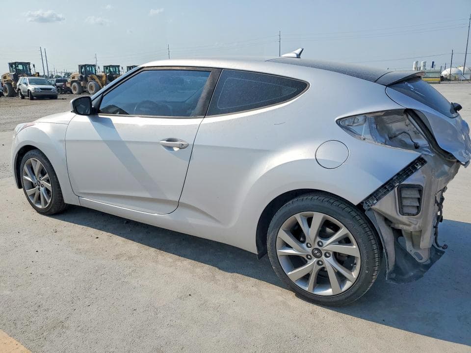 2017 HYUNDAI VELOSTER BASE 2
