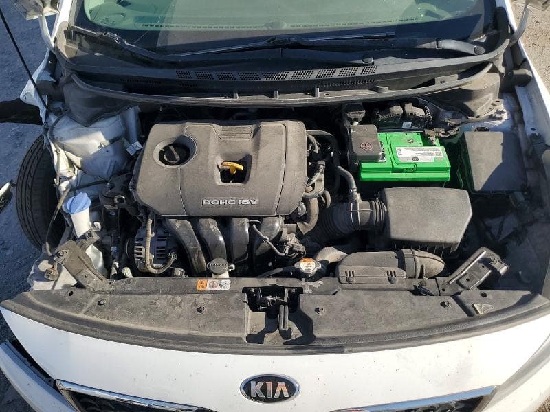 2017 KIA FORTE LX 11