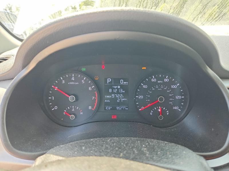 2021 KIA RIO S 9