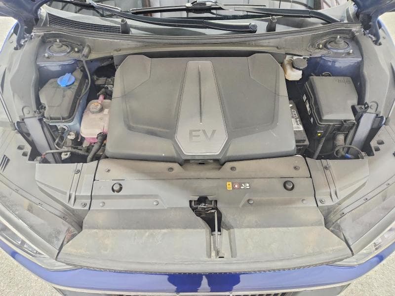 2023 KIA EV6 WIND 12