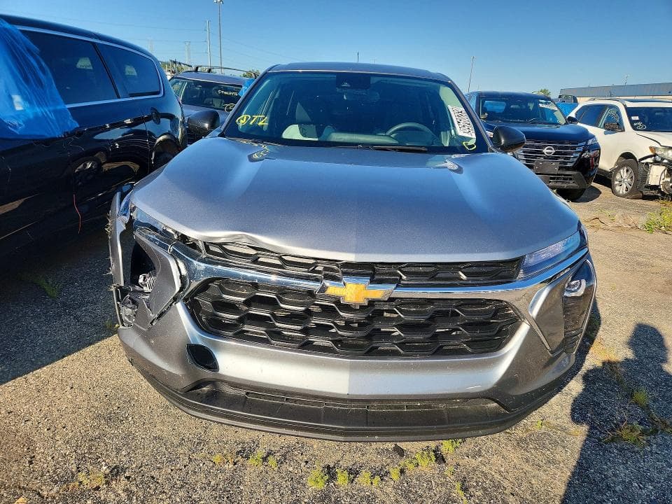 2025 CHEVROLET TRAX LS 5