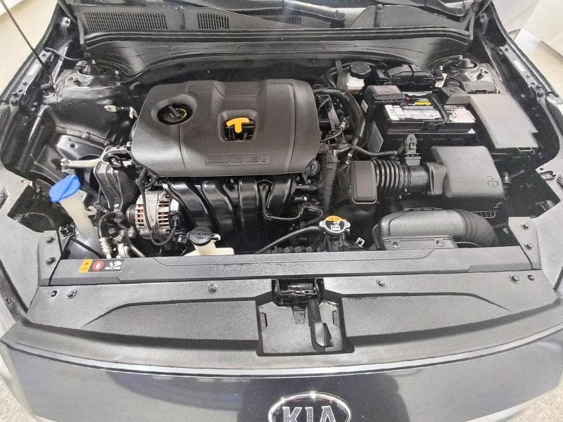 2021 KIA FORTE LXS 11