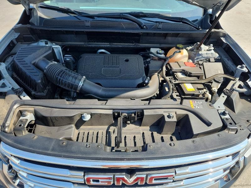 2023 GMC ACADIA SLT 12