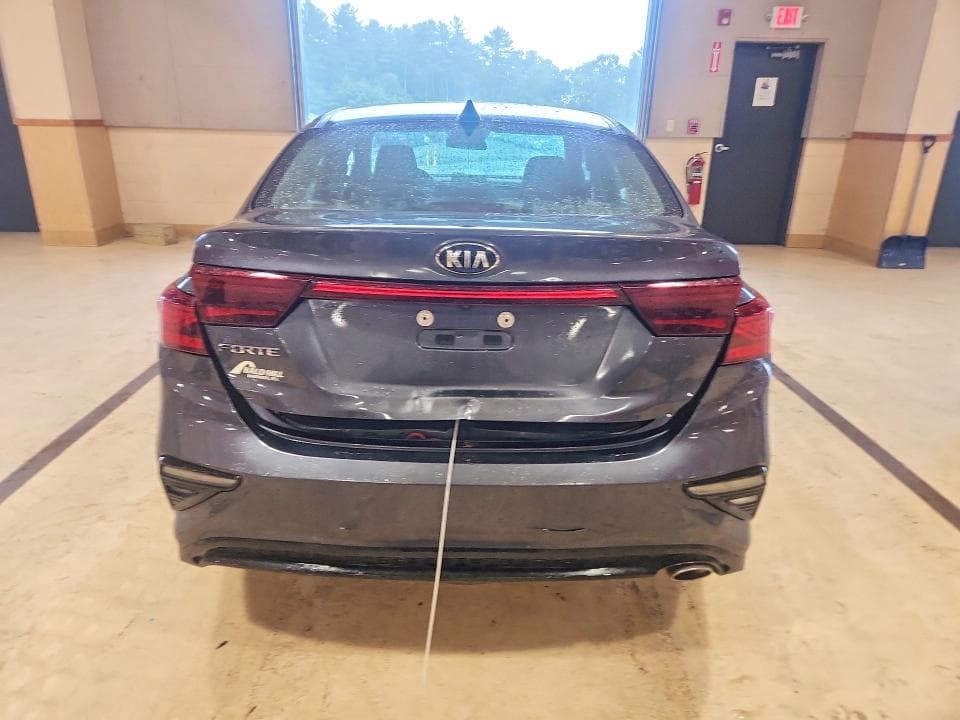 2021 KIA FORTE LXS 6