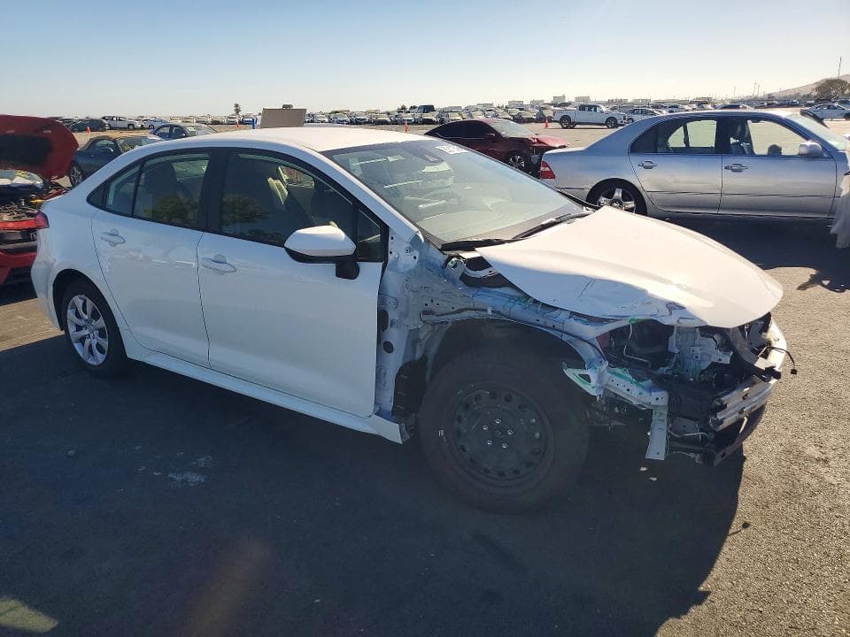 2022 TOYOTA COROLLA LE 4