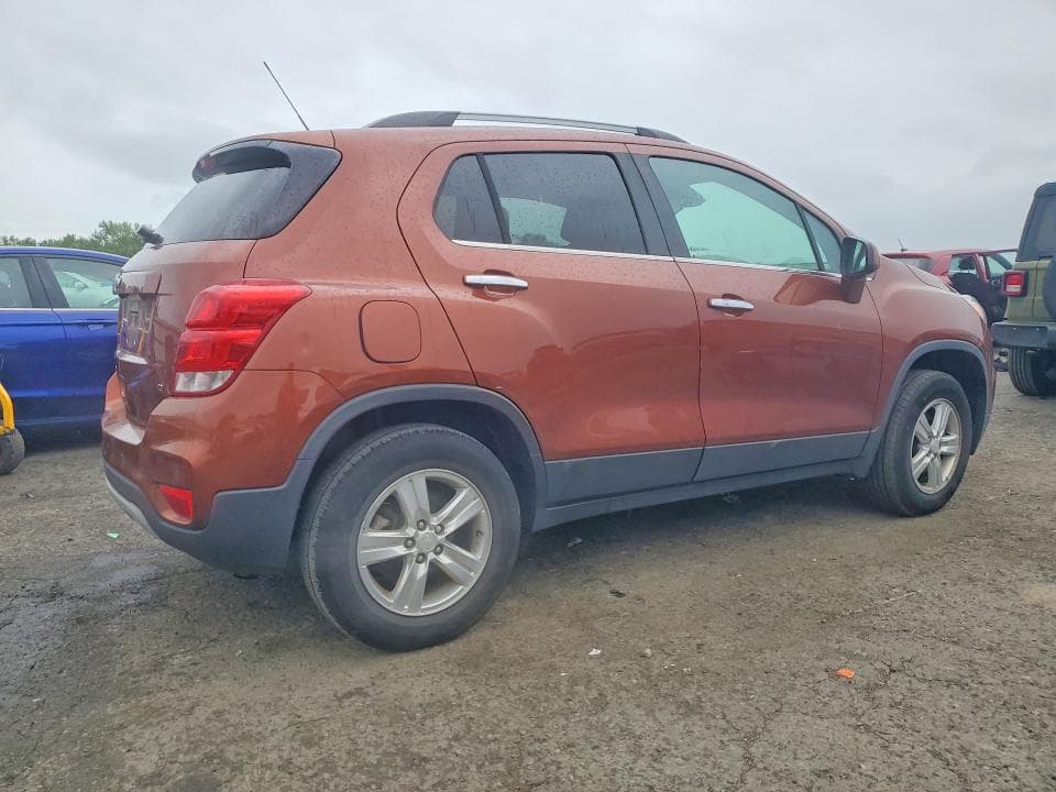 2019 CHEVROLET TRAX 1LT 3