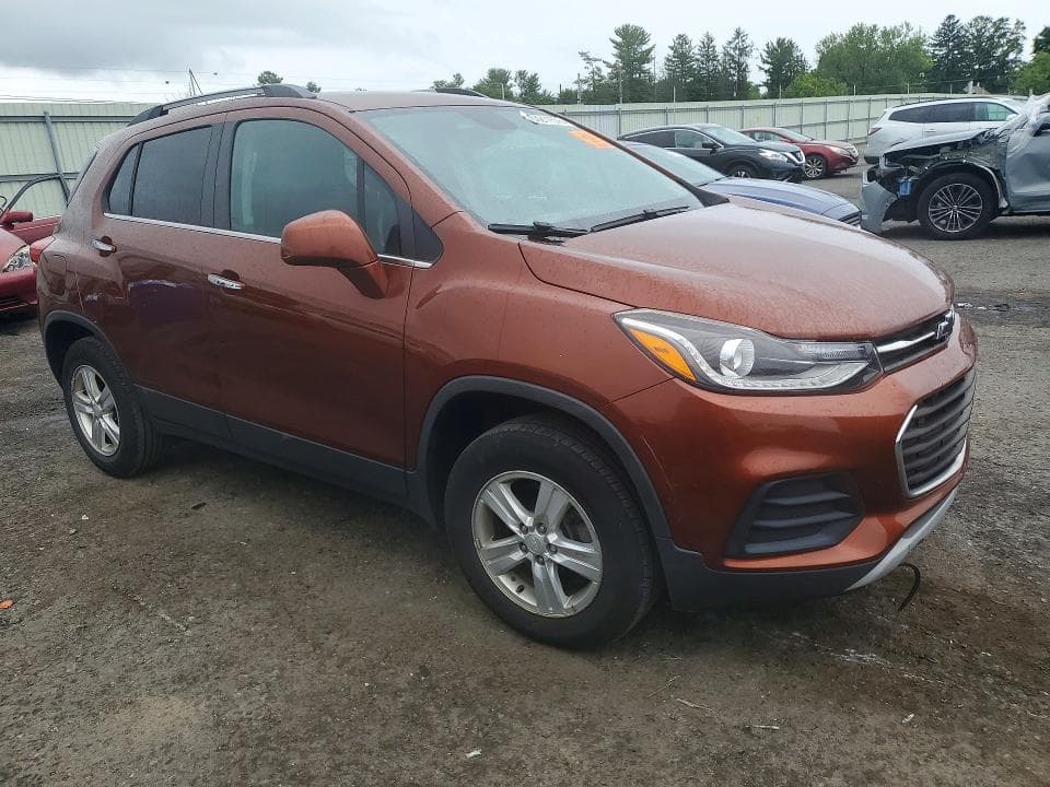 2019 CHEVROLET TRAX 1LT 4