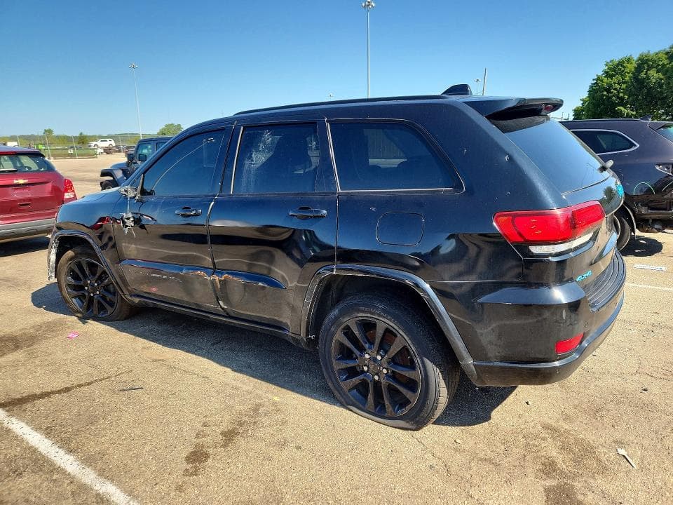 2017 JEEP GRAND CHEROKEE LAREDO 2
