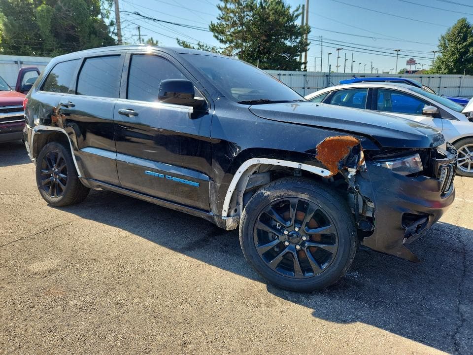2017 JEEP GRAND CHEROKEE LAREDO 4