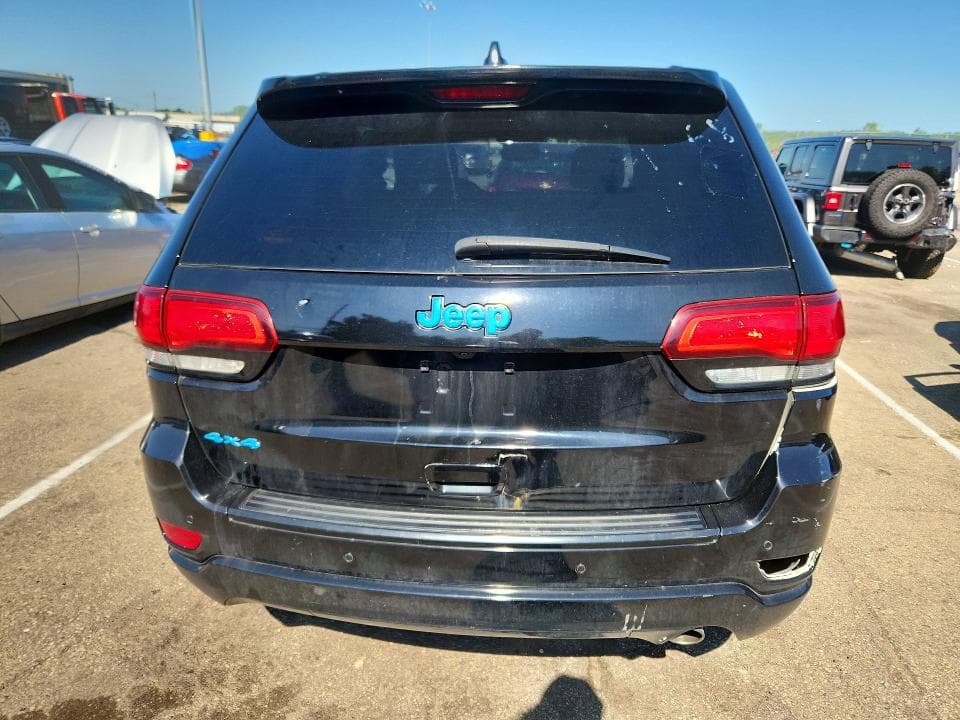 2017 JEEP GRAND CHEROKEE LAREDO 6