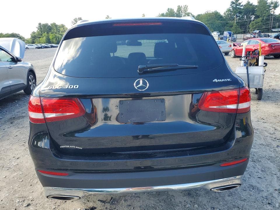 2017 MERCEDES-BENZ GLC 300 4MATIC 300 4MATIC 6