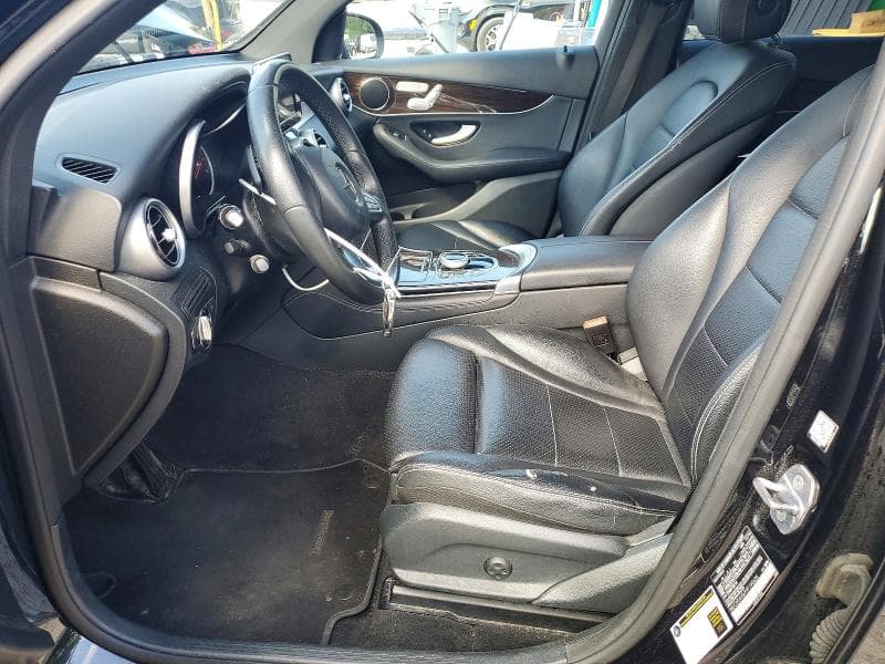 2017 MERCEDES-BENZ GLC 300 4MATIC 300 4MATIC 7
