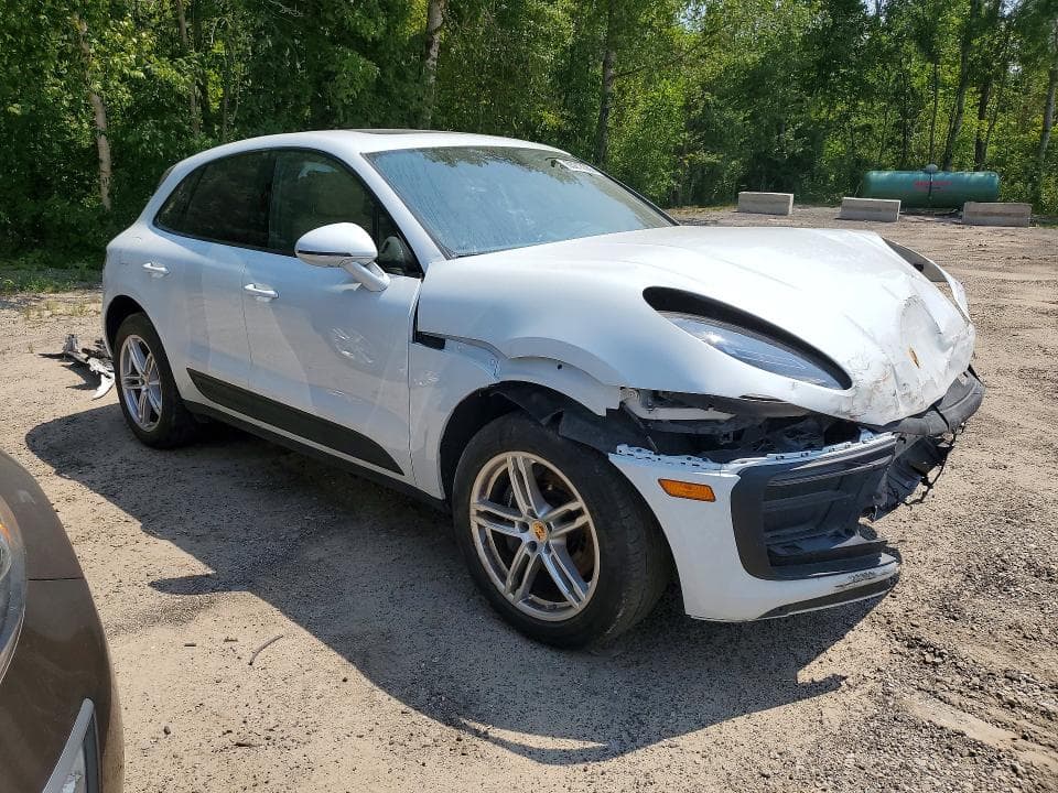 2022 PORSCHE MACAN 4