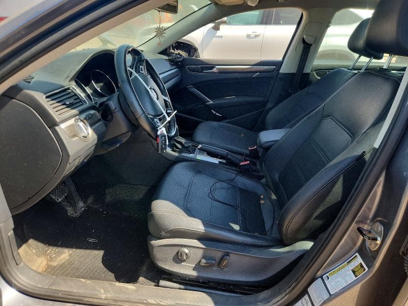 2017 VOLKSWAGEN PASSAT SE 7