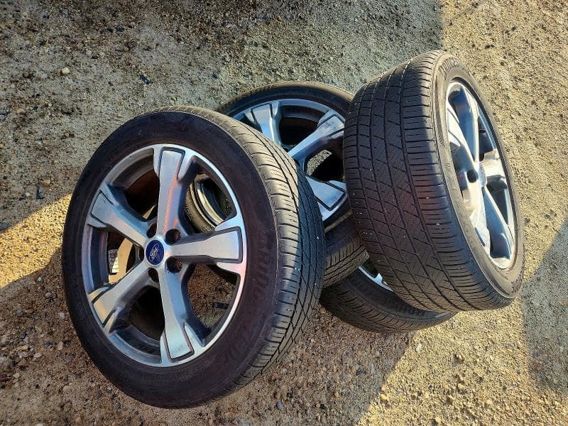 2017 FORD ESCAPE SE 13