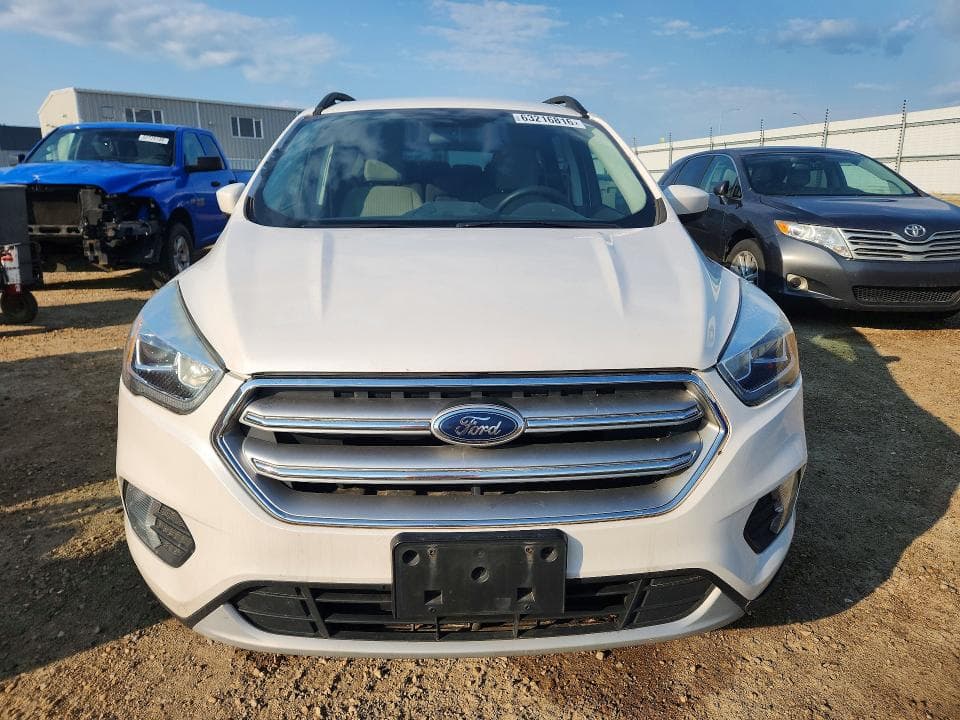 2017 FORD ESCAPE SE 5