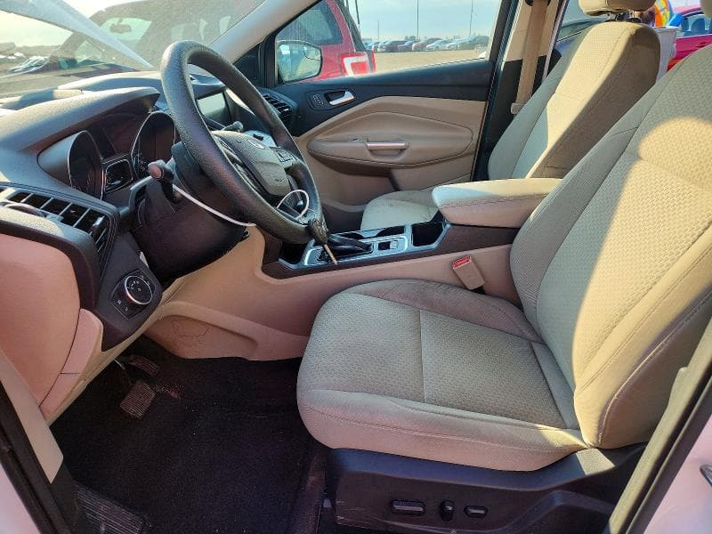 2017 FORD ESCAPE SE 7