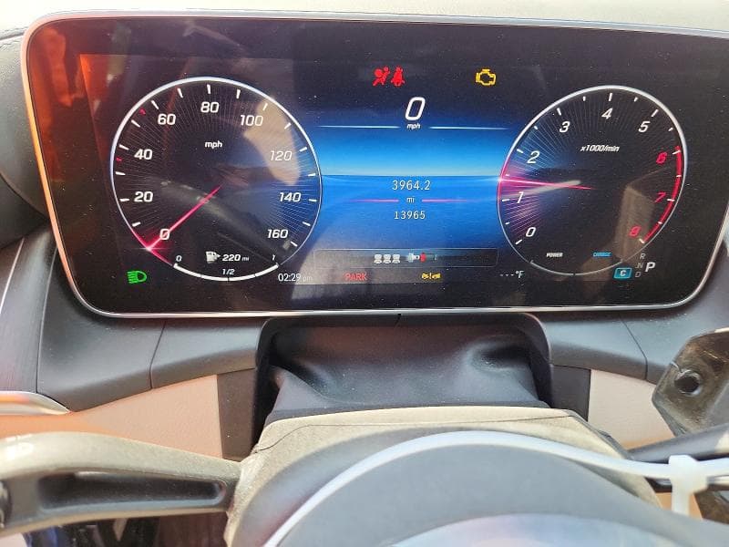 2023 MERCEDES-BENZ GLC 300 4MATIC 9