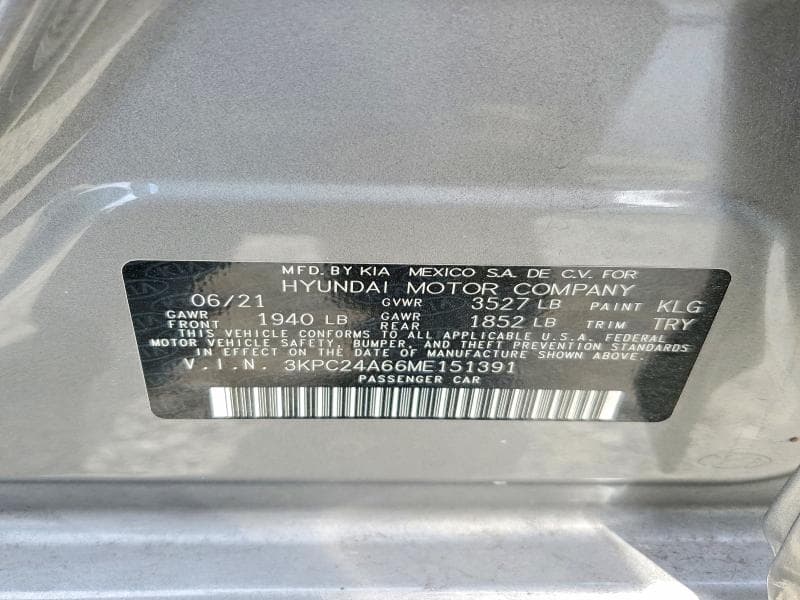 2021 HYUNDAI ACCENT SE 12